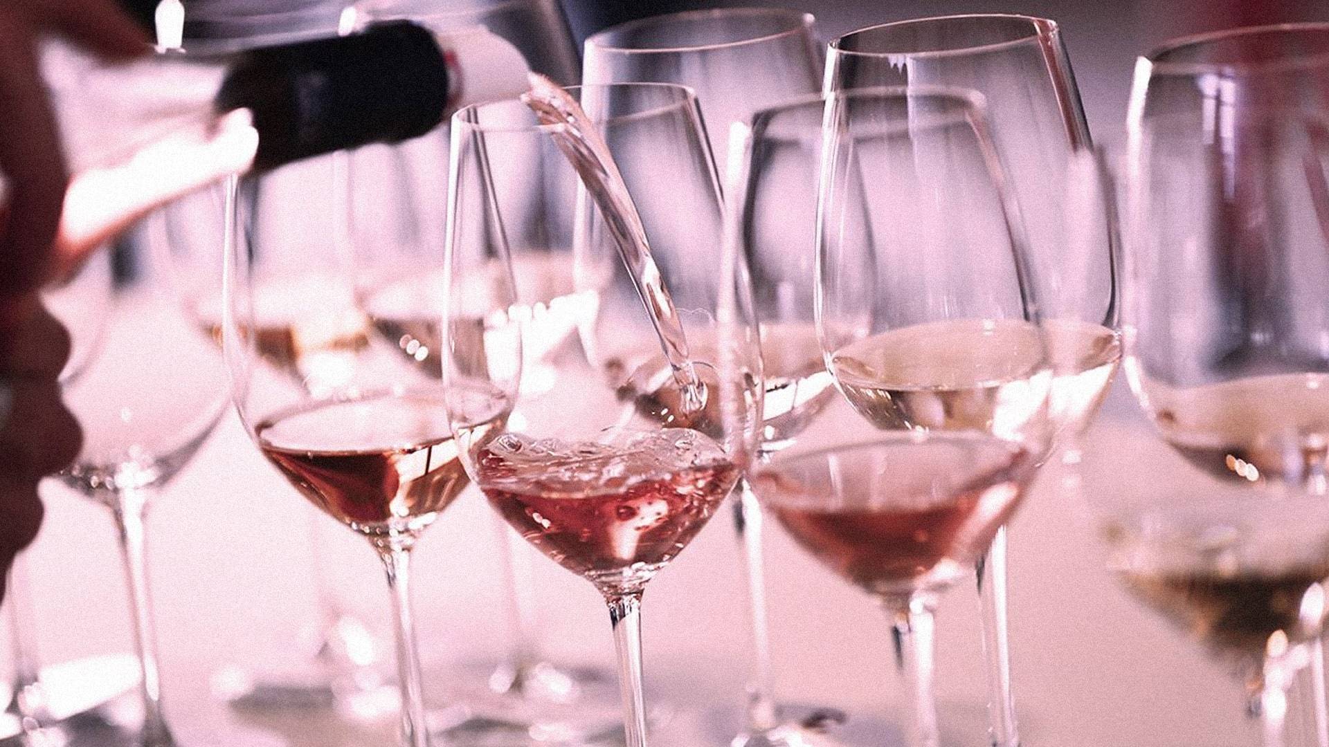 день розового вина